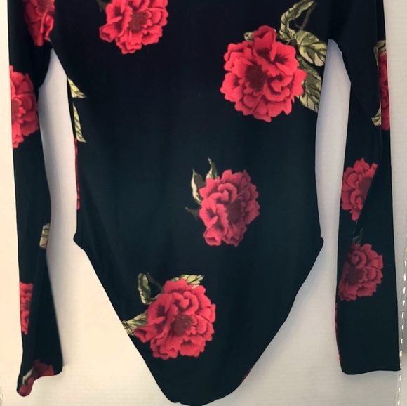 Floral bodysuit - Picture 3 of 4